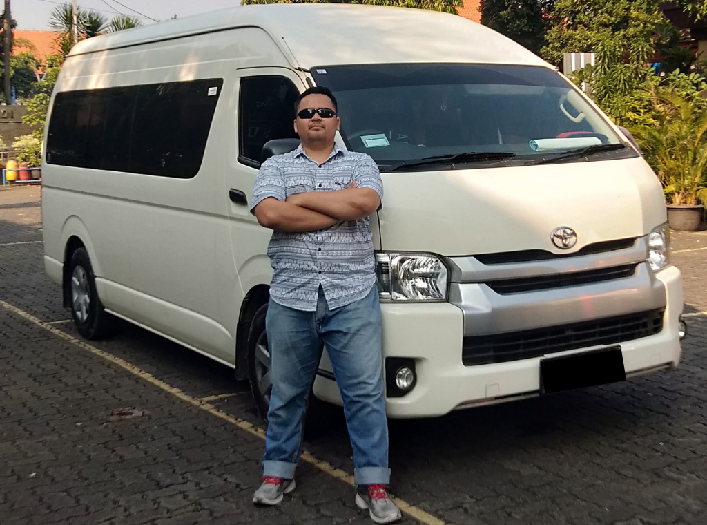 Rental Hiace Purworejo